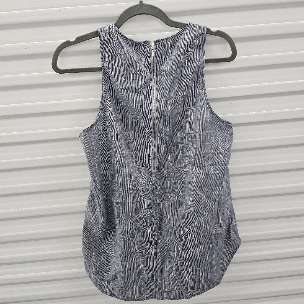 Banana Republic Poplin Chambray Sleeveless Top Size 10 Cotton Back Zipper Blue - Picture 3 of 10
